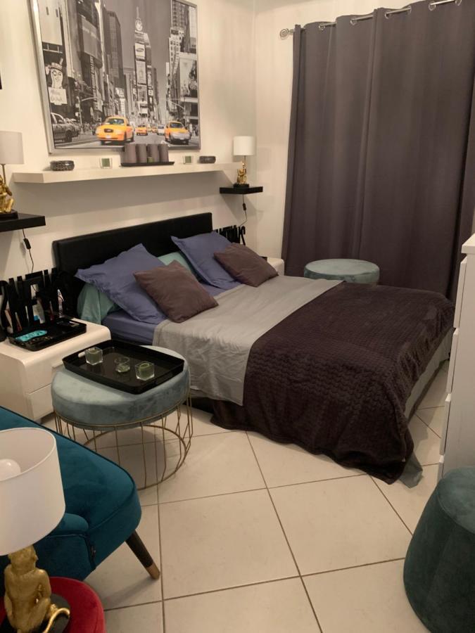 Chambre dans guest house Borrigo Menton Extérieur photo