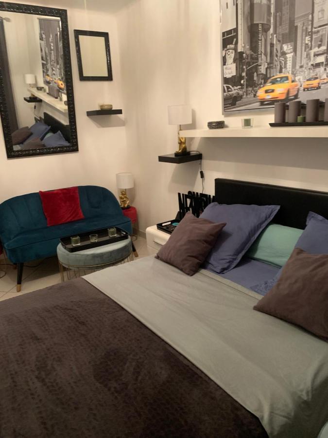 Chambre dans guest house Borrigo Menton Extérieur photo
